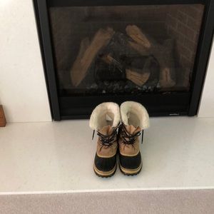 Sorel Caribou Boots